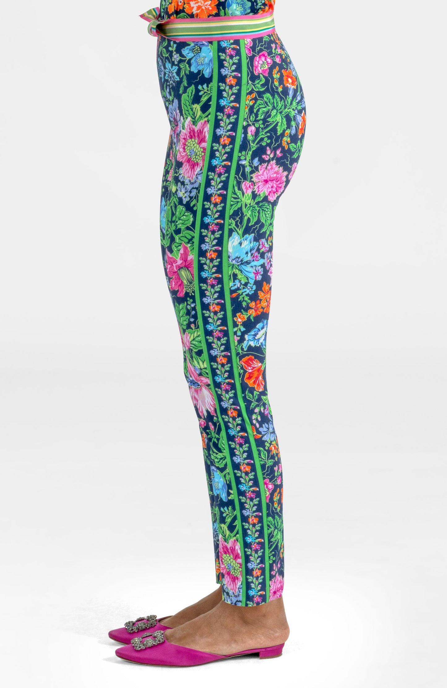 Gripeless Pull On Pants - English Garden