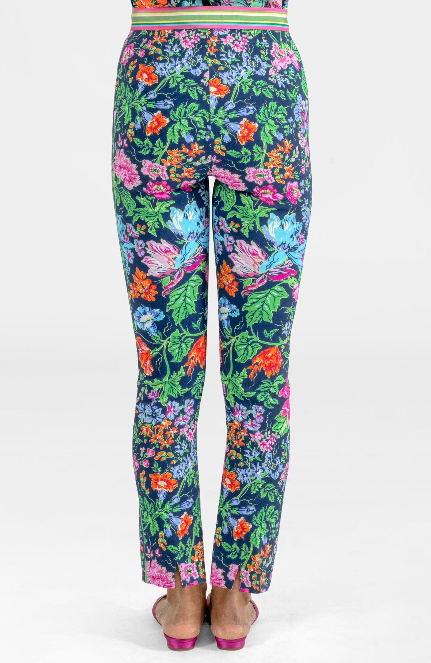Gripeless Pull On Pants - English Garden