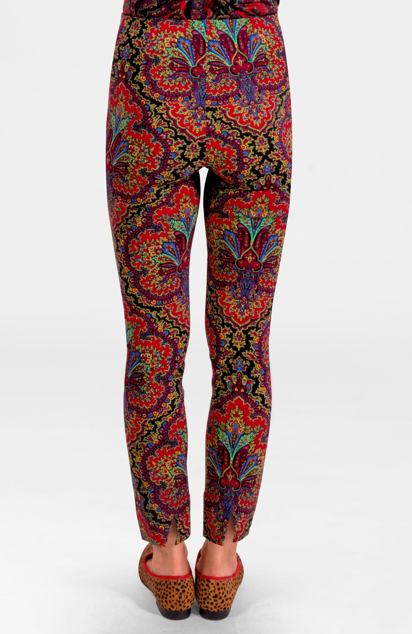 Gripeless Pull On Pants - Passion Paisley