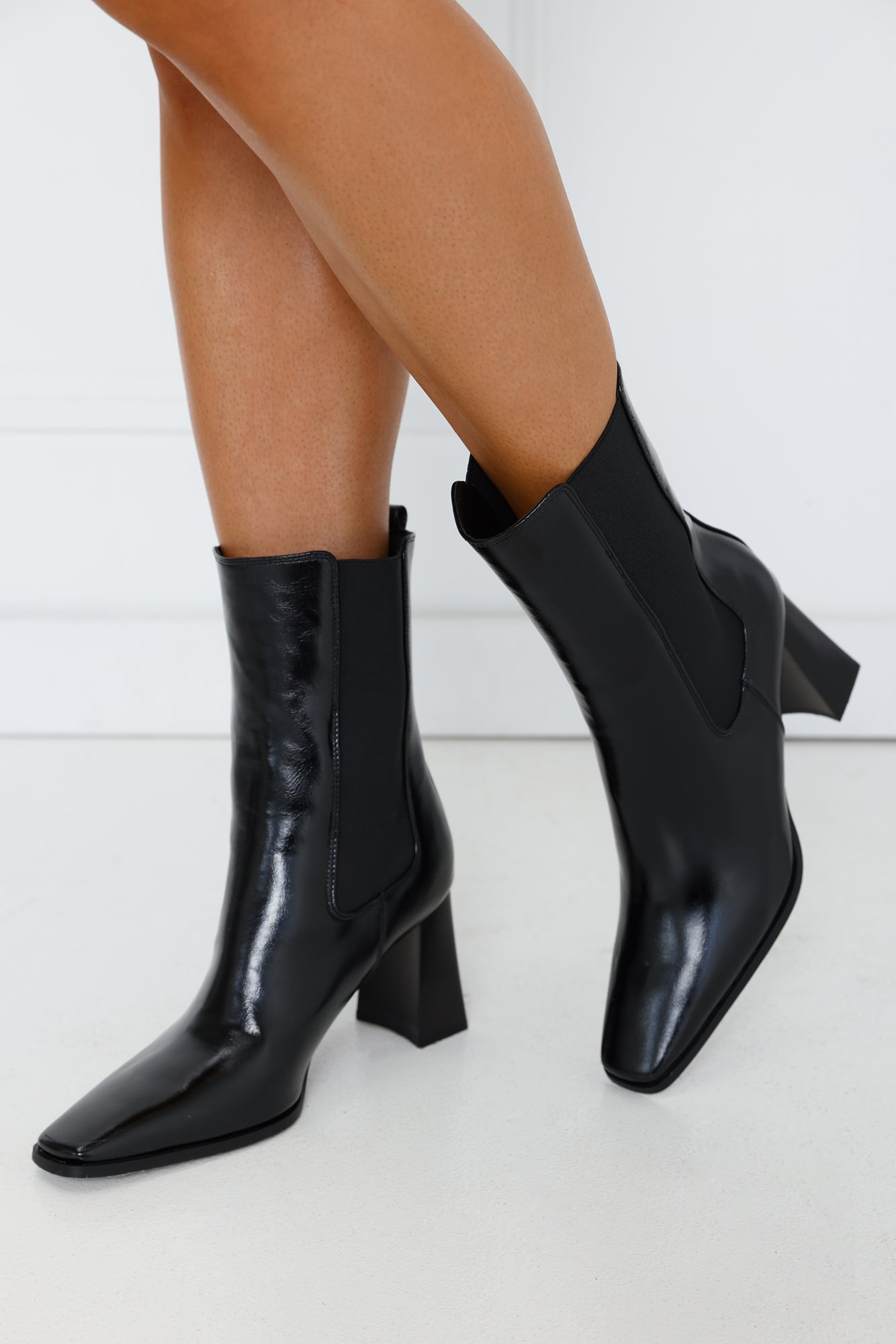 Wilhelmina Boots Black Shine
