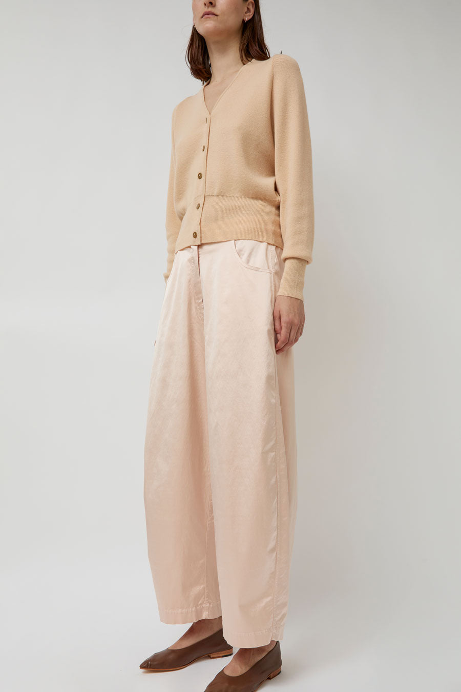 CORDERA Satin Curved Pants in Peach