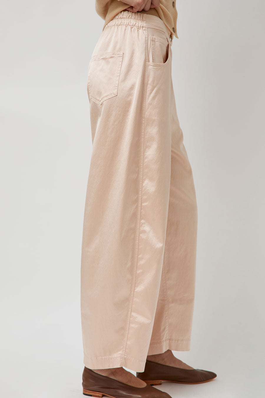 CORDERA Satin Curved Pants in Peach