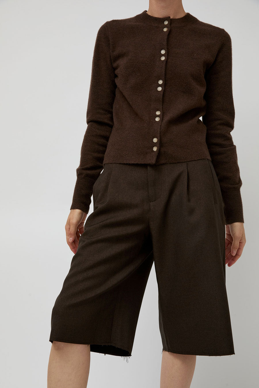 No.6 Becca Short in Espresso