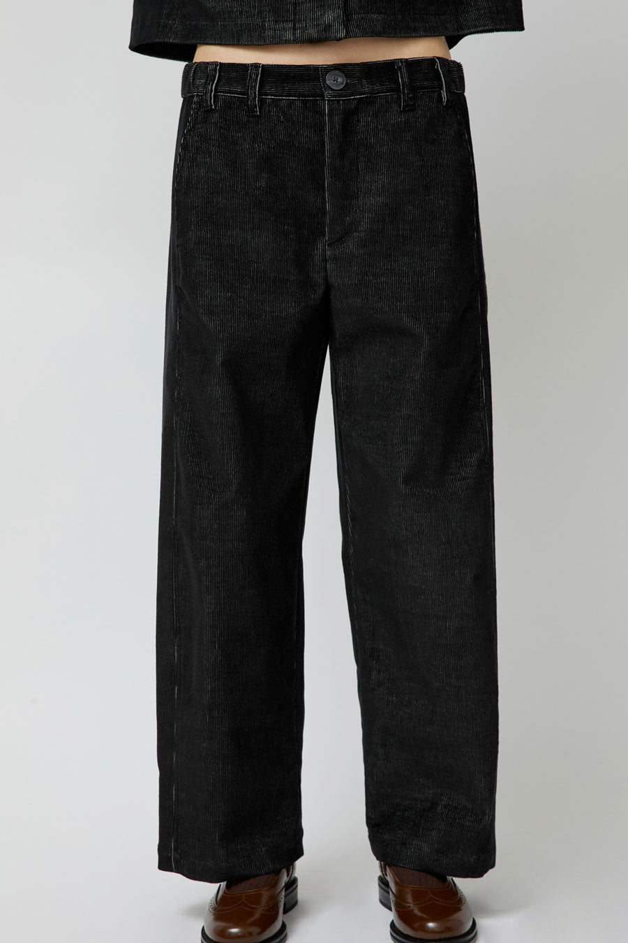 No.6 Justin Pant in Black