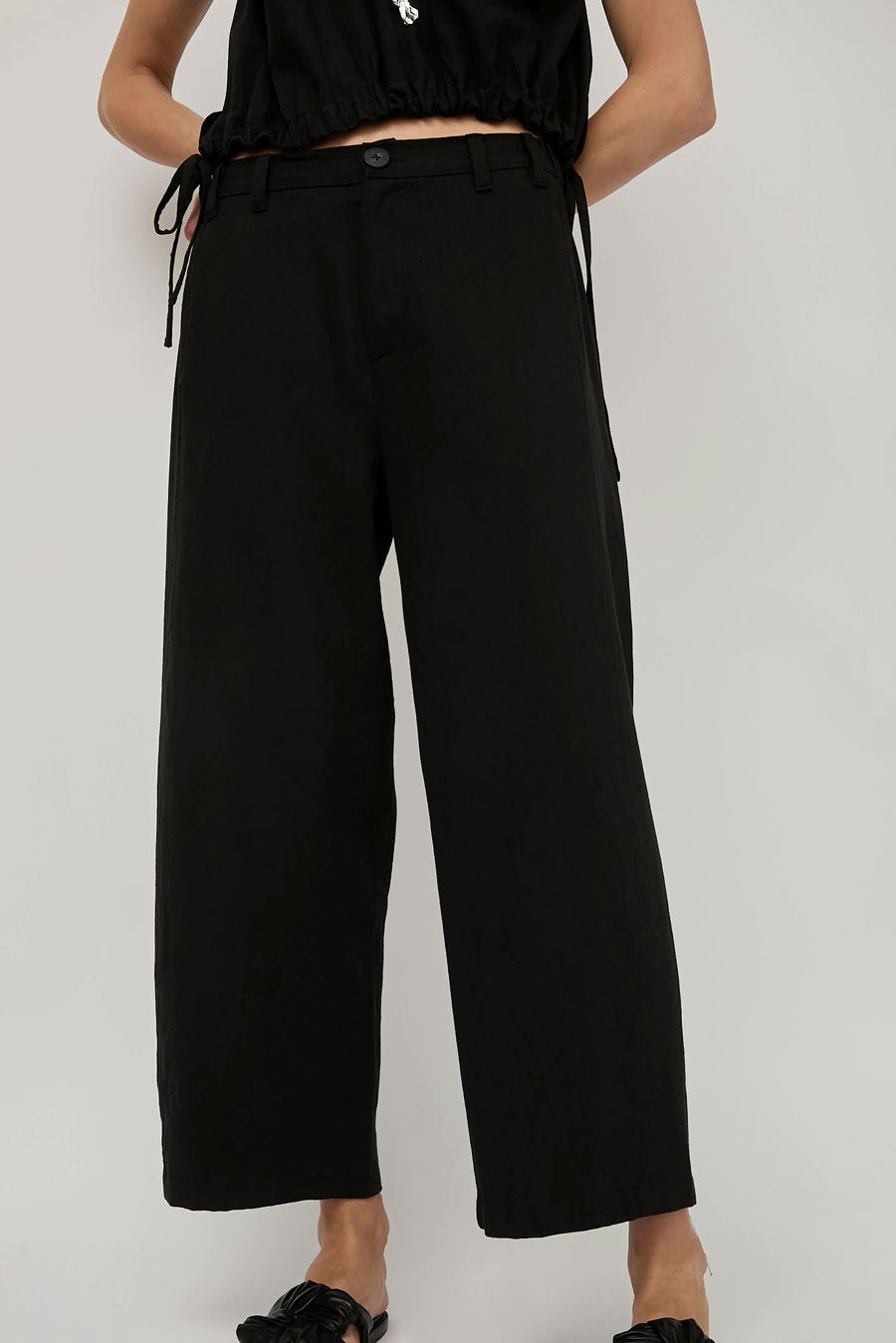 No.6 Justin Pant in Midnight