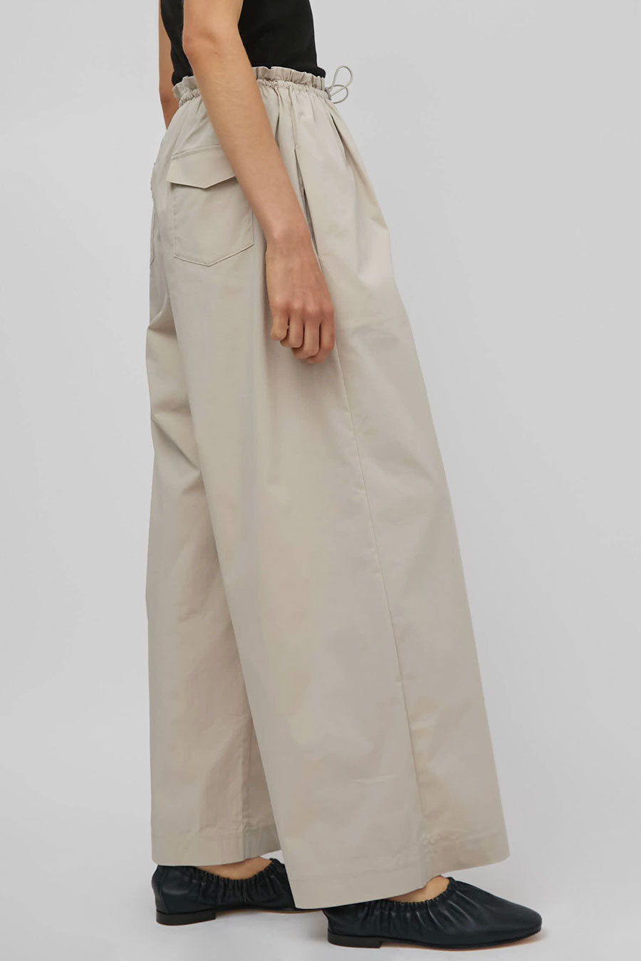St. Agni Petit Paperbag Waist Pants in Creme